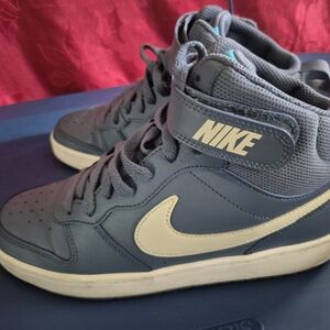 Nike Kids High-Top Sneakers - Blue and Cream